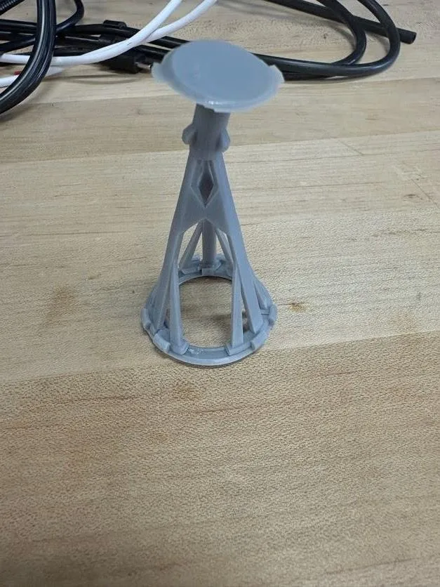 The circle snapped onto the base of the stem