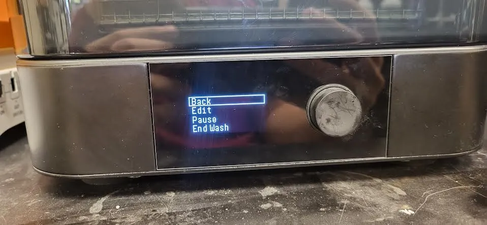 The Form Wash display showing the running-cycle menu: Back, Edit, Pause and End Wash